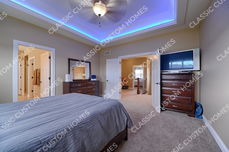 Cerdena - Master Bedroom
