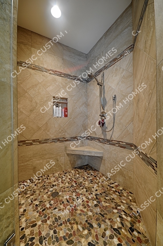 Cerdena - Master Bathroom