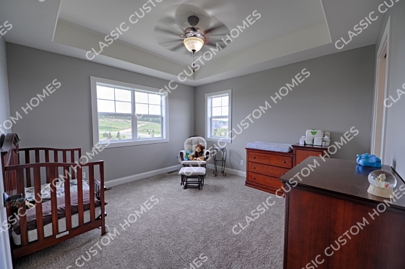 Cerdena - Upper Bedroom 1