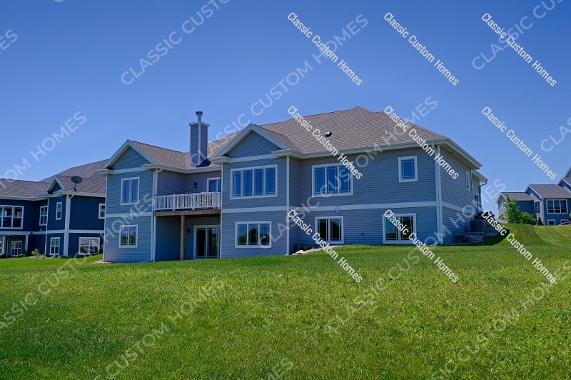 Denk - Exterior Rear