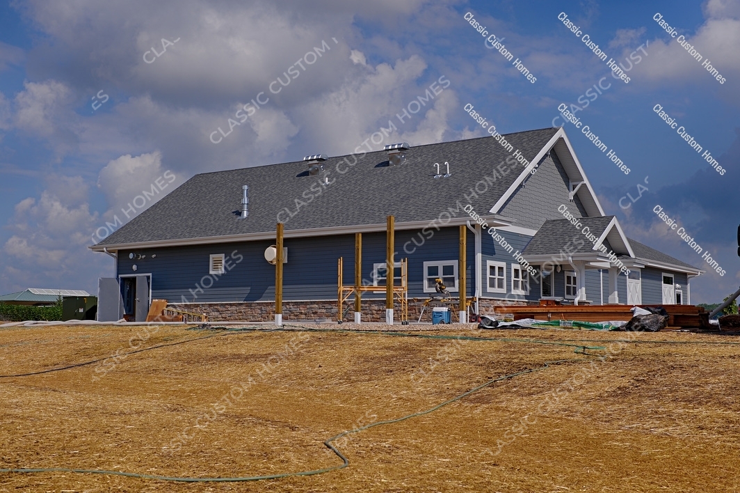 EXT FRONT 2 -LITTLE STROKES RV2 S EXT FRONT 2 -LITTLE STROKES RV2 S