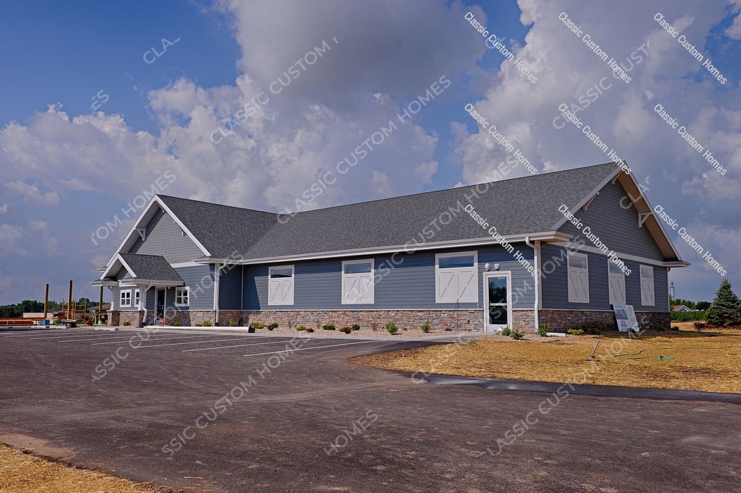 EXT FRONT - LITTLE STROKES RV2 S EXT FRONT - LITTLE STROKES RV2 S