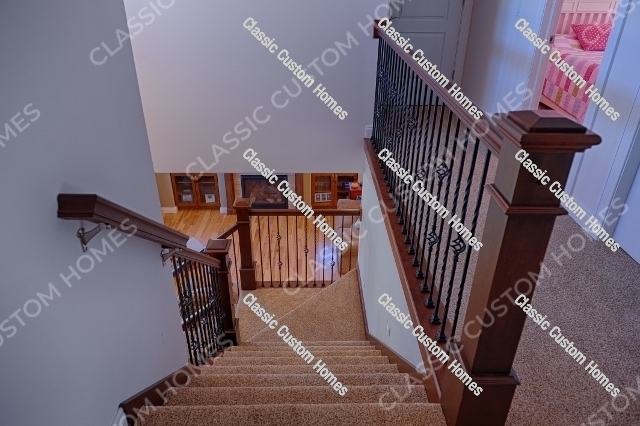 STAIRS-RAUBER S