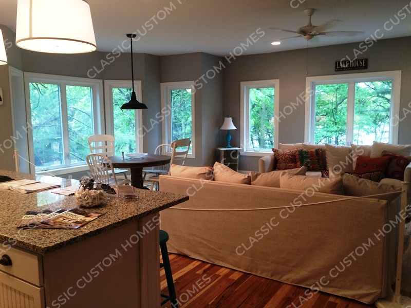 Rood - Great Room